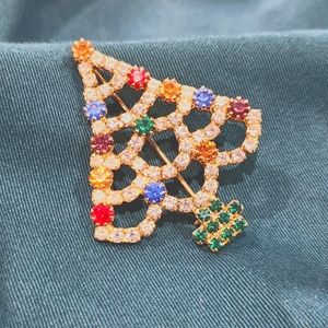 Vintage Christmas Tree Brooch Pin
